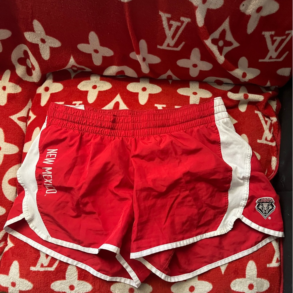 New Mexico lobo shorts never worn